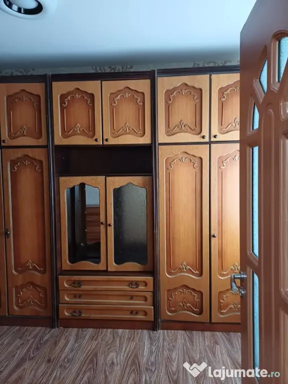 Garsoniera de inchiriat in zona Berceni