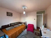 Apartament 3 camere, decomandat, parter, zona Calea Zarandului 