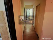 Apartament 3 camere/ Etajul 2 Bloc Turn/Bloc in reabilita... 