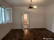 Casa din caramida – Zona Centrala, Parc CFR – Pret 17... 