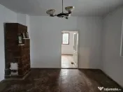 Casa din caramida – Zona Centrala, Parc CFR – Pret 17... 