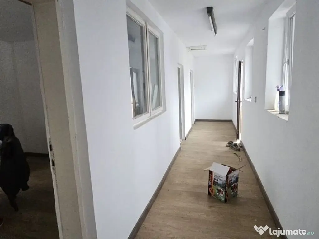 Casa din caramida – Zona Centrala, Parc CFR – Pret 17...