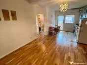 Apartament de vanzare cu 3 camere 