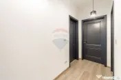 Apartament tip PENTHOUSE, 3 camere de vânzare, posibil R... 