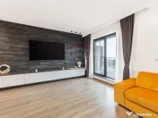 Apartament tip PENTHOUSE, 3 camere de vânzare, posibil R... 