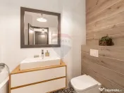 Apartament tip PENTHOUSE, 3 camere de vânzare, posibil R... 