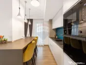 Apartament tip PENTHOUSE, 3 camere de vânzare, posibil R... 