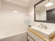 Apartament tip PENTHOUSE, 3 camere de vânzare, posibil R... 