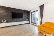 Apartament tip PENTHOUSE, 3 camere de vânzare, posibil R... 