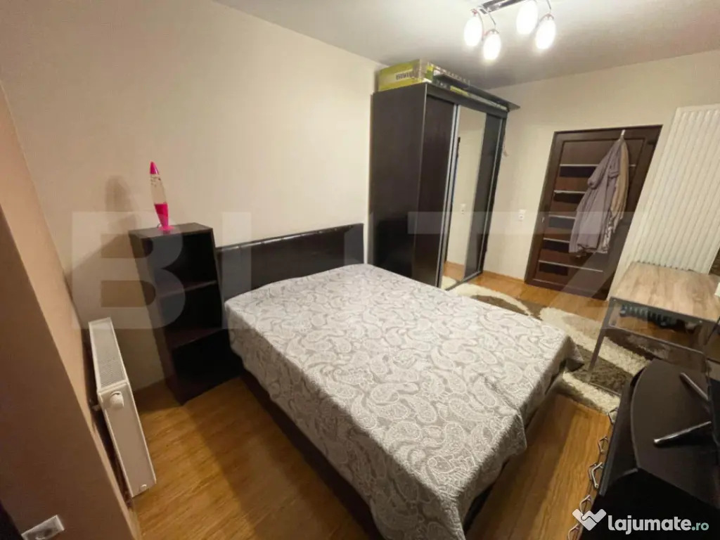 Casa 3 dormitoare de vanzare, 200 mp, teren 252mp, zona Semi