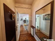 Apartament 4 camere , pet friendly, cu parcare si curte, ... 