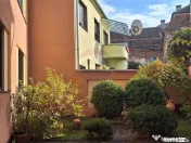 Apartament 4 camere , pet friendly, cu parcare si curte, ... 