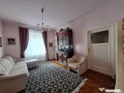Apartament 4 camere , pet friendly, cu parcare si curte, ... 
