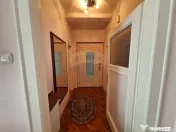 Apartament 4 camere , pet friendly, cu parcare si curte, ... 