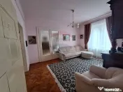 Apartament 4 camere , pet friendly, cu parcare si curte, ... 
