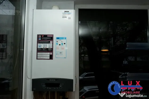 ID 6104 Spatiu comercial de vanzare *Piata Noua
