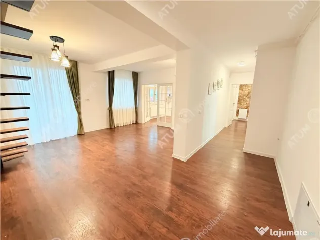 Apartament cu 4 camere 159 mp utili 2 locuri parcare 3 bai i
