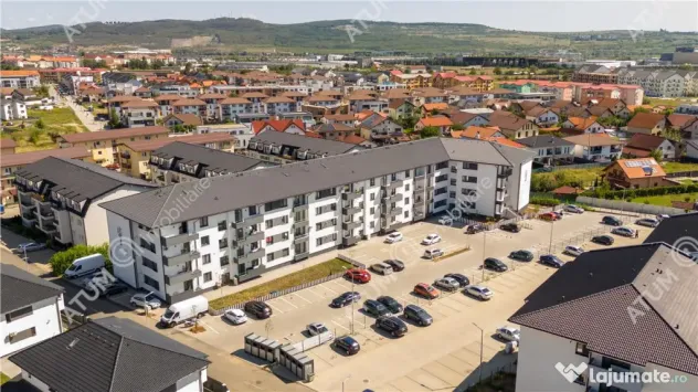 Apartament cu 4 camere 159 mp utili 2 locuri parcare 3 bai i