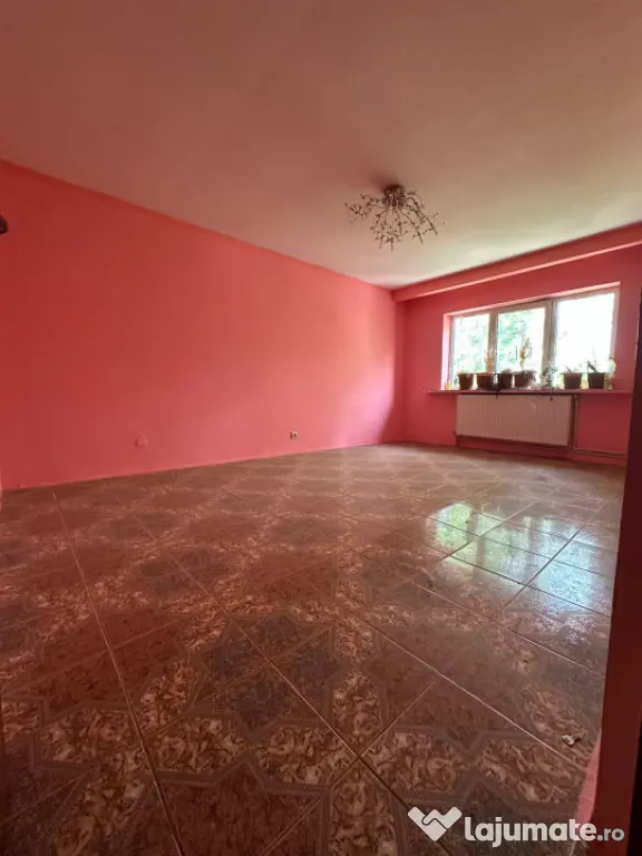 - Apartament 2 camere confort 1 decomandat Calarasi 4 - Braila (Braila)