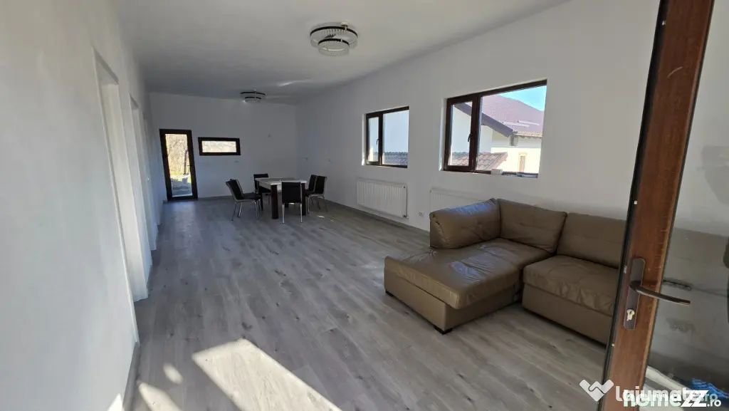 Casă nouă 108 mp cu teren 1.890 mp, zonă liniștită –