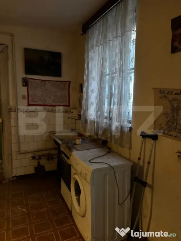 Apartament 1 cameră | Zonă centrală | Demisol înalt | Cu