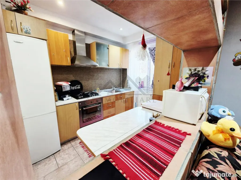 Apartament cu 2 camere de