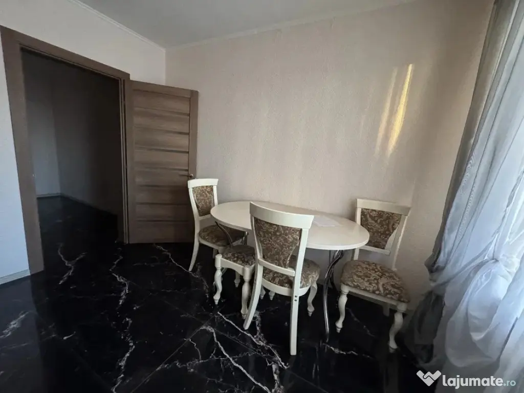 2 Camere zona Piata Domenii