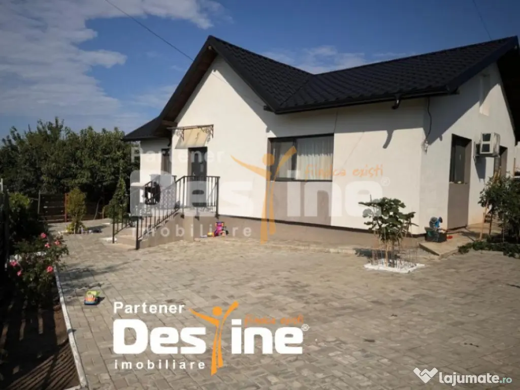 Casa PLAN PARTER, 75 mp + 500 mp TEREN , CIURBESTI