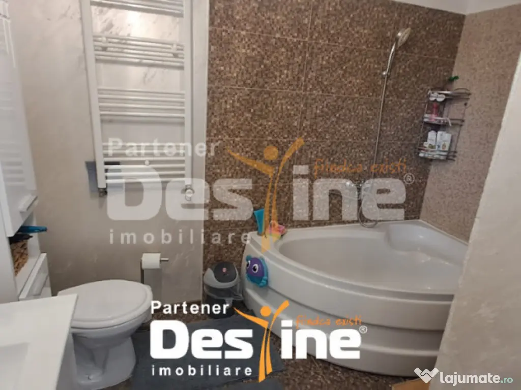 Casa PLAN PARTER, 75 mp + 500 mp TEREN , CIURBESTI