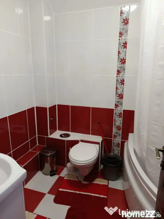 Vilă individuală S+P+1E+Pod | 4 dormitoare | Teren 698 mp - Ploiesti (Prahova)