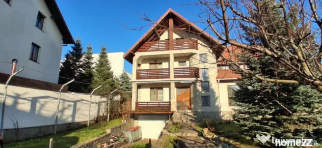 Vilă individuală S+P+1E+Pod | 4 dormitoare | Teren 698 mp - Ploiesti (Prahova)