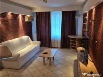 Apartament spatios cu 4 camere plus boxa accesibila din inte