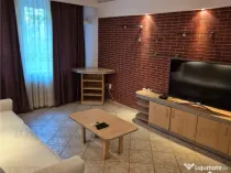 Apartament spatios cu 4 camere plus boxa accesibila din inte