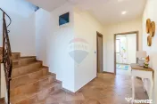 Vilă P+E+M cu 4 camere, 294 mp, Berceni/Ilfov 