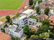 Proprietate speciala 1022 mp utili de vanzare pe Malul Mu... 