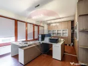 Proprietate speciala 1022 mp utili de vanzare pe Malul Mu... 