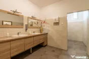 Spatiu comercial de vanzare - Piata Zorilor | 824mp + ter... 