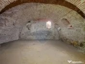 Casă singură în curte, de închiriat, Schei! 