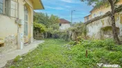 Casă singură în curte, de închiriat, Schei!