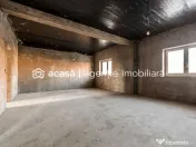Casă nouă cu etaj semifinalizată în Aradul Nou 