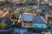 Casă nouă cu etaj semifinalizată, zonă liniștită î... 