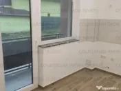 Garsoniera decomandat - zona Tractorul 