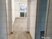 Garsoniera decomandat - zona Tractorul 