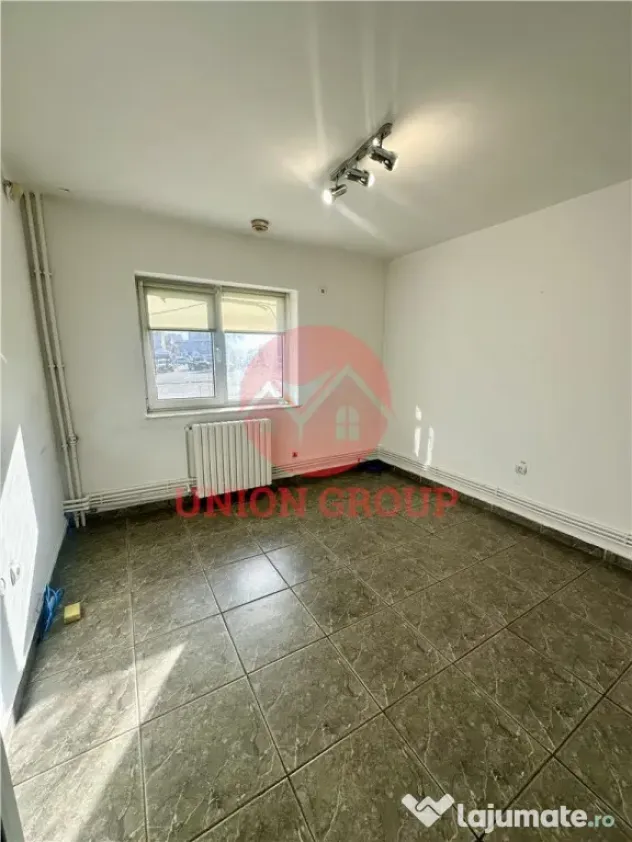 Spatiu Comercial cu Expunere Stradala - Soveja Tomis 3