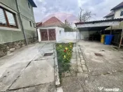 Casă cu 3 camere de vânzare Calea Dumbravii