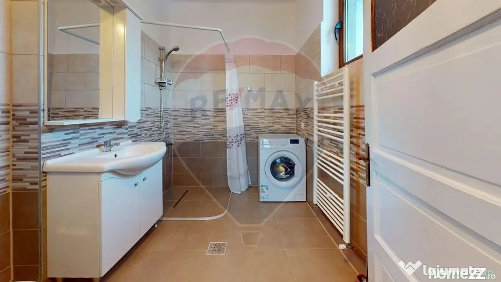 Casă cu 3 camere de vânzare Calea Dumbravii
