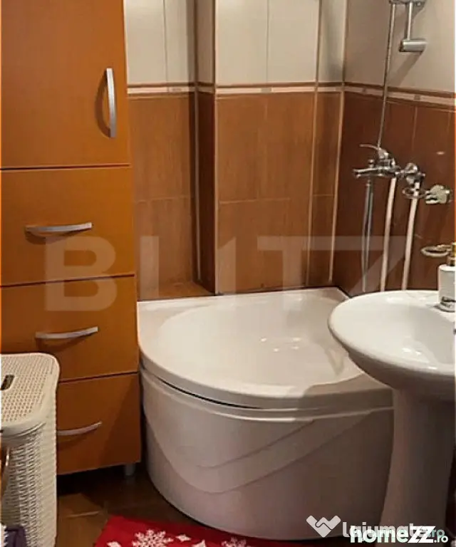 Apartament 3 camere, 58.61 mp, zona Ultracentral - Ploiesti (Prahova)