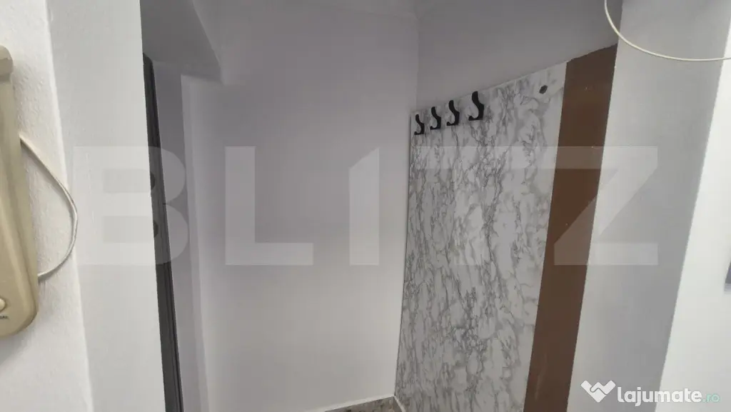 Apartament cu 2 camere de vanzare, 33 mp, Solidaritatii