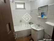 Apartament de vanzare - zona centrala 