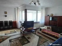 Apartament 3 camere,decomandat,2 balcoane,159000 Euro neg